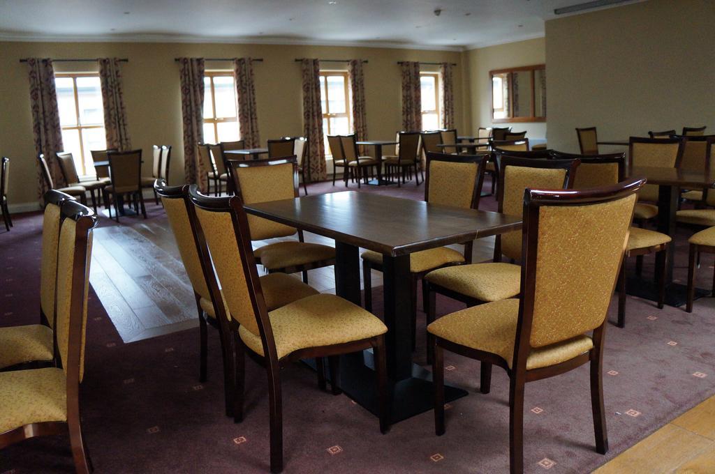 Jacksons Restaurant And Accommodation Roscommon Exterior foto