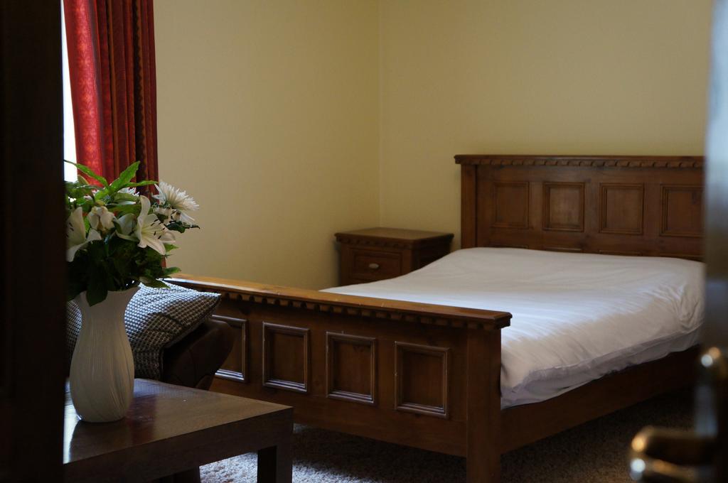 Jacksons Restaurant And Accommodation Roscommon Habitación foto